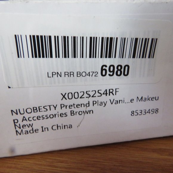 NUOBESTY Mini Dollhouse Mirror Dresser - Picture 7 of 10